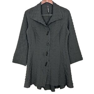 IC by Connie K Crinkle Knit Jacket Women’s Size M Button Front Midi Artsy Boho